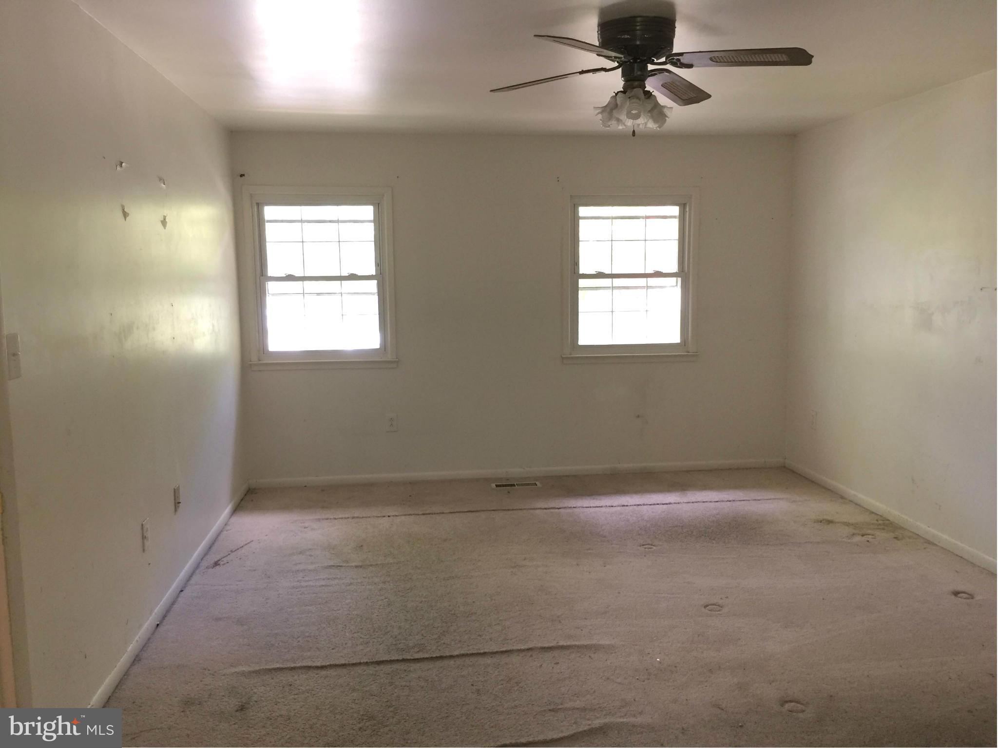 13482 Keytone Road Woodbridge, VA 22193 - Photo 13 of 18 Bedroom (Master)