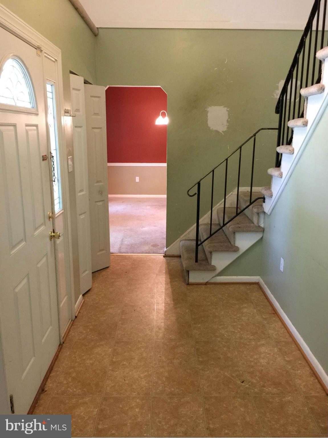 13482 Keytone Road Woodbridge, VA 22193 - Photo 5 of 18 Interior (General)