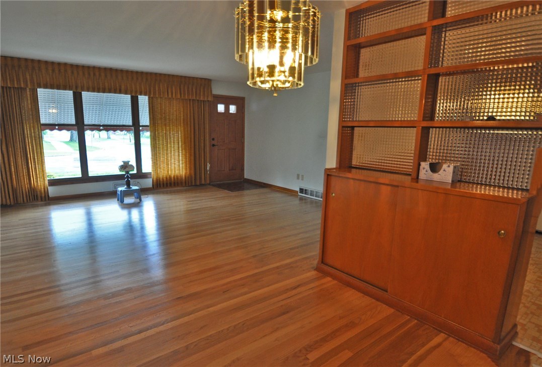 4563 Roadoan Road Brooklyn, OH 44144 - Photo 9 of 31