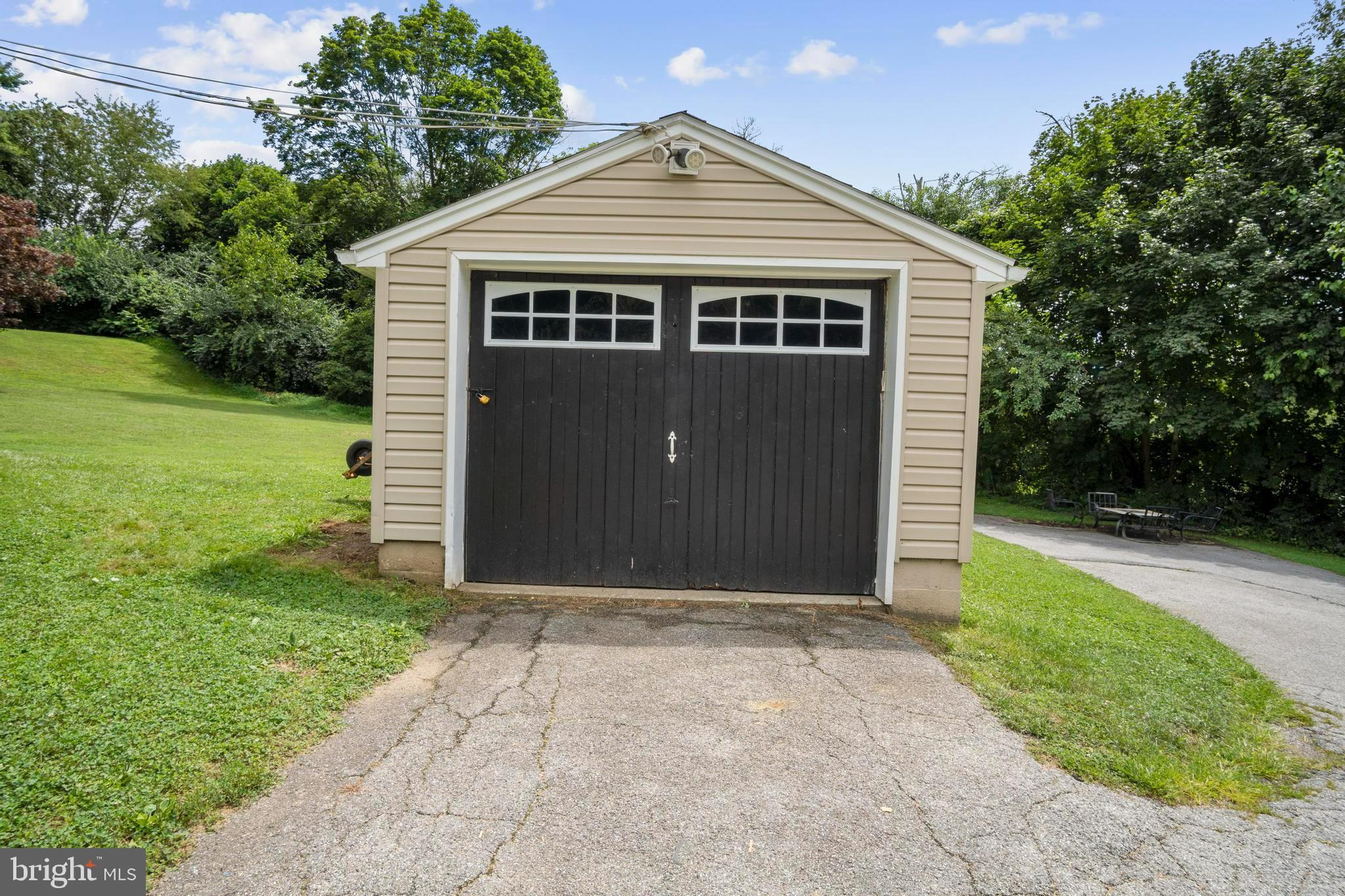 3147 Steltz Road New Freedom, PA 17349 - Photo 12 of 34 Gallery Image 12