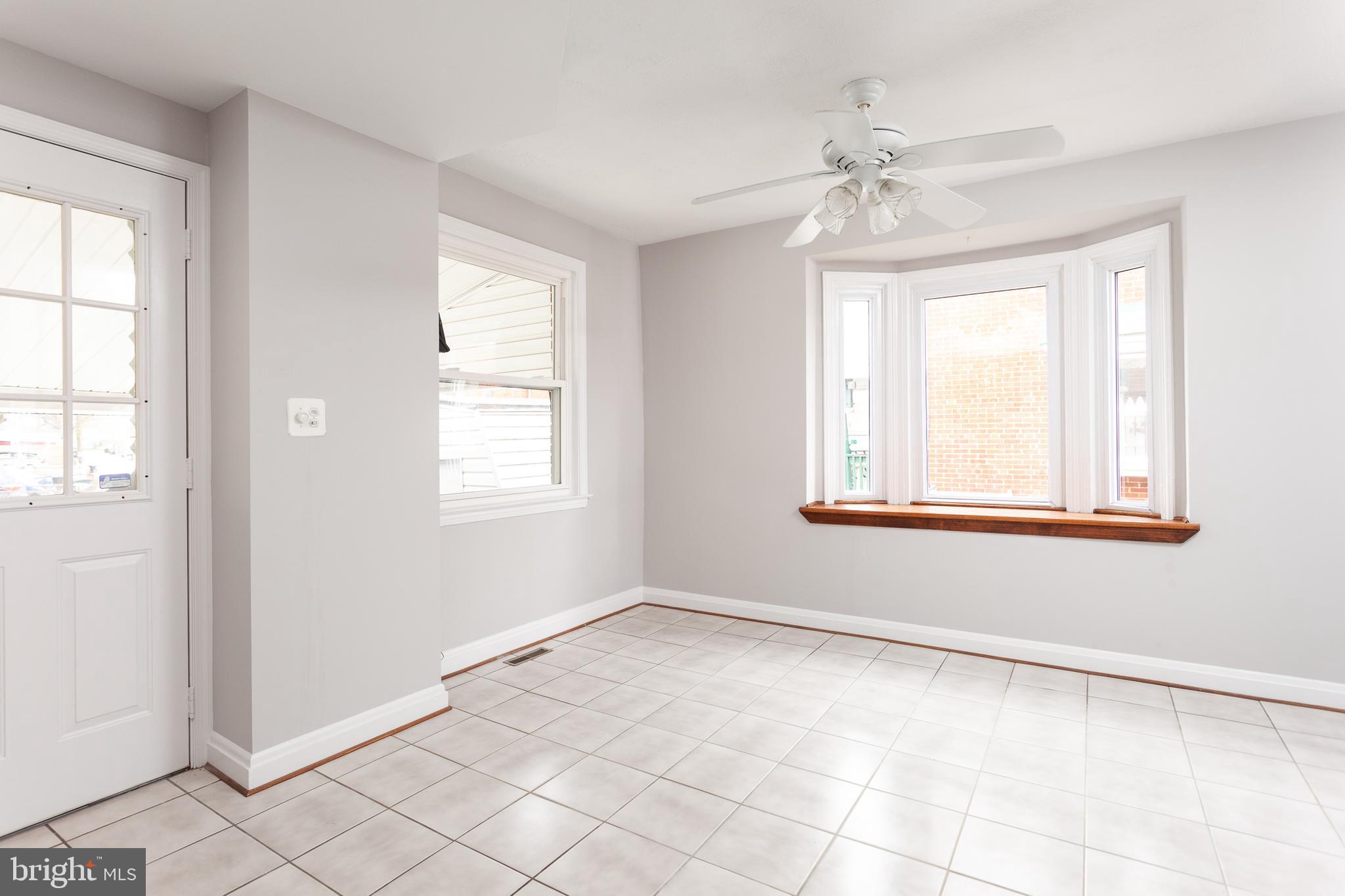 8547 Kavanagh Road Baltimore, MD 21222 - Photo 4 of 23