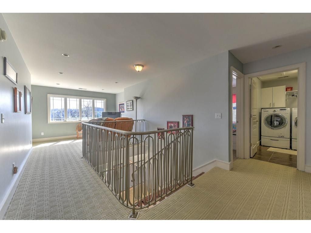 2310 Edinburgh Channel Road Kingsport, TN 37664 - Photo 12 of 36 Photo 12