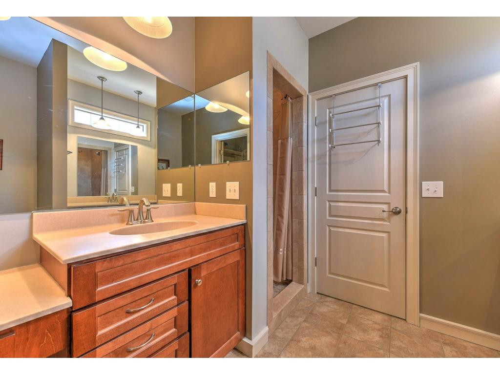 2310 Edinburgh Channel Road Kingsport, TN 37664 - Photo 17 of 36 Photo 17