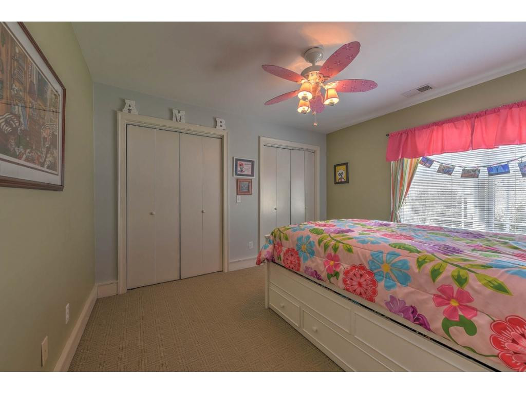 2310 Edinburgh Channel Road Kingsport, TN 37664 - Photo 20 of 36 Photo 20