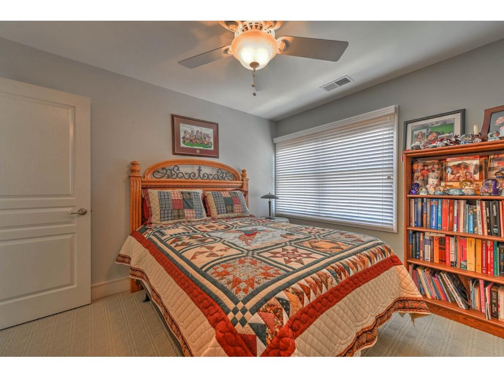 2310 Edinburgh Channel Road Kingsport, TN 37664 - Photo 23 of 36 Photo 23