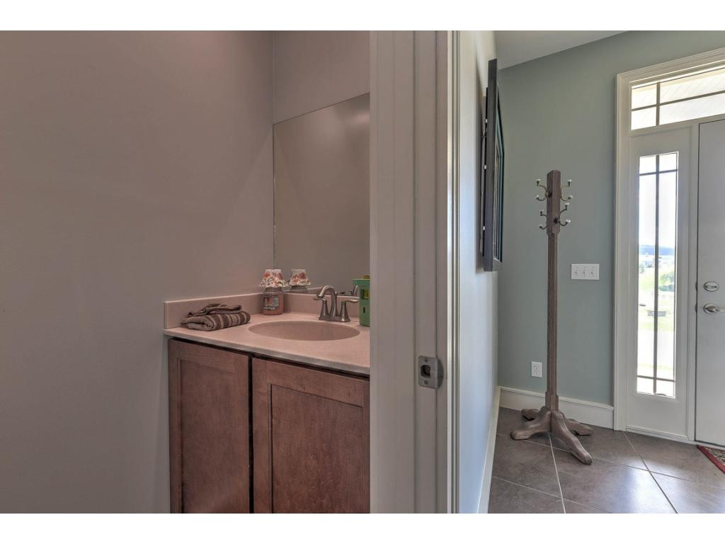2310 Edinburgh Channel Road Kingsport, TN 37664 - Photo 25 of 36 Photo 25