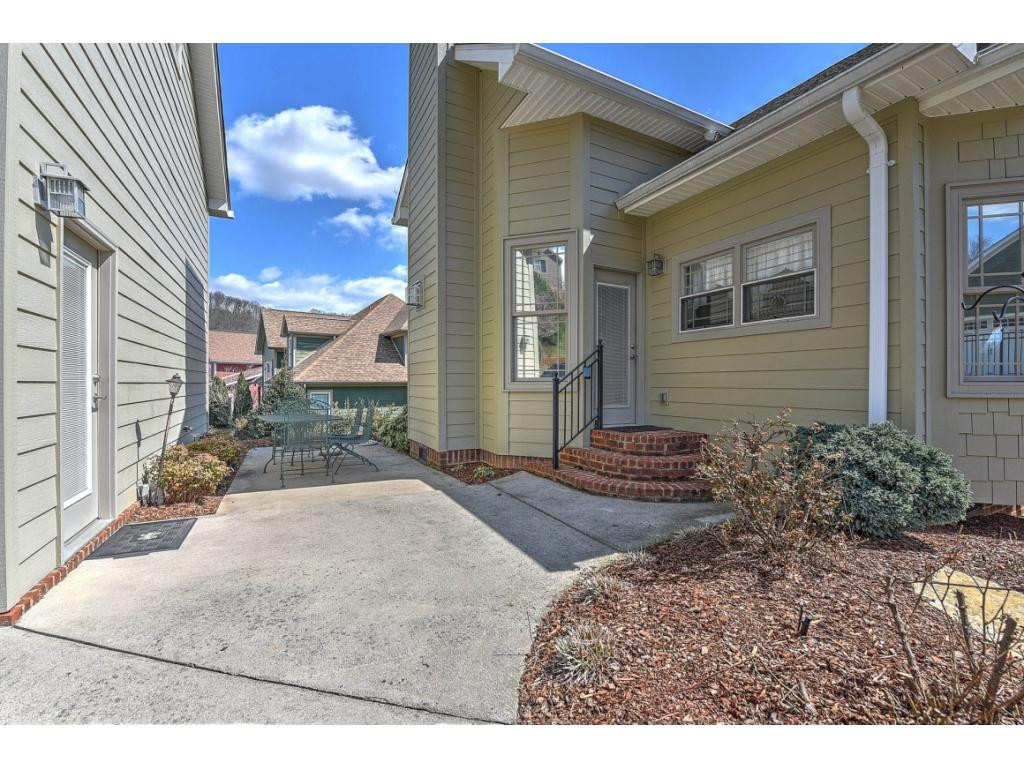 2310 Edinburgh Channel Road Kingsport, TN 37664 - Photo 33 of 36 Photo 33