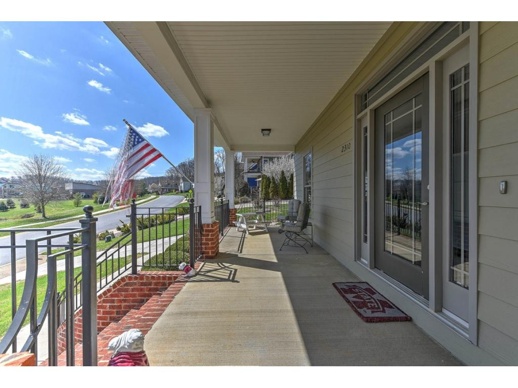 2310 Edinburgh Channel Road Kingsport, TN 37664 - Photo 35 of 36 Photo 35