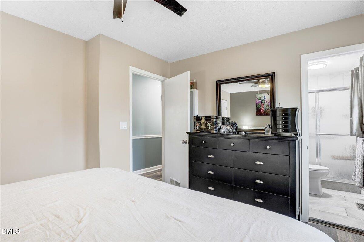 104 Old Farm Road Smithfield, NC 27577 - Photo 16 of 34 40-104 Old Farm Rd-40