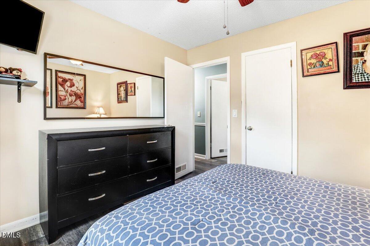 104 Old Farm Road Smithfield, NC 27577 - Photo 19 of 34 47-104 Old Farm Rd-47