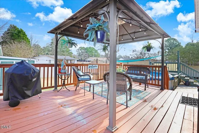 $275,000 | 104 Old Farm Road, Smithfield, NC 27577