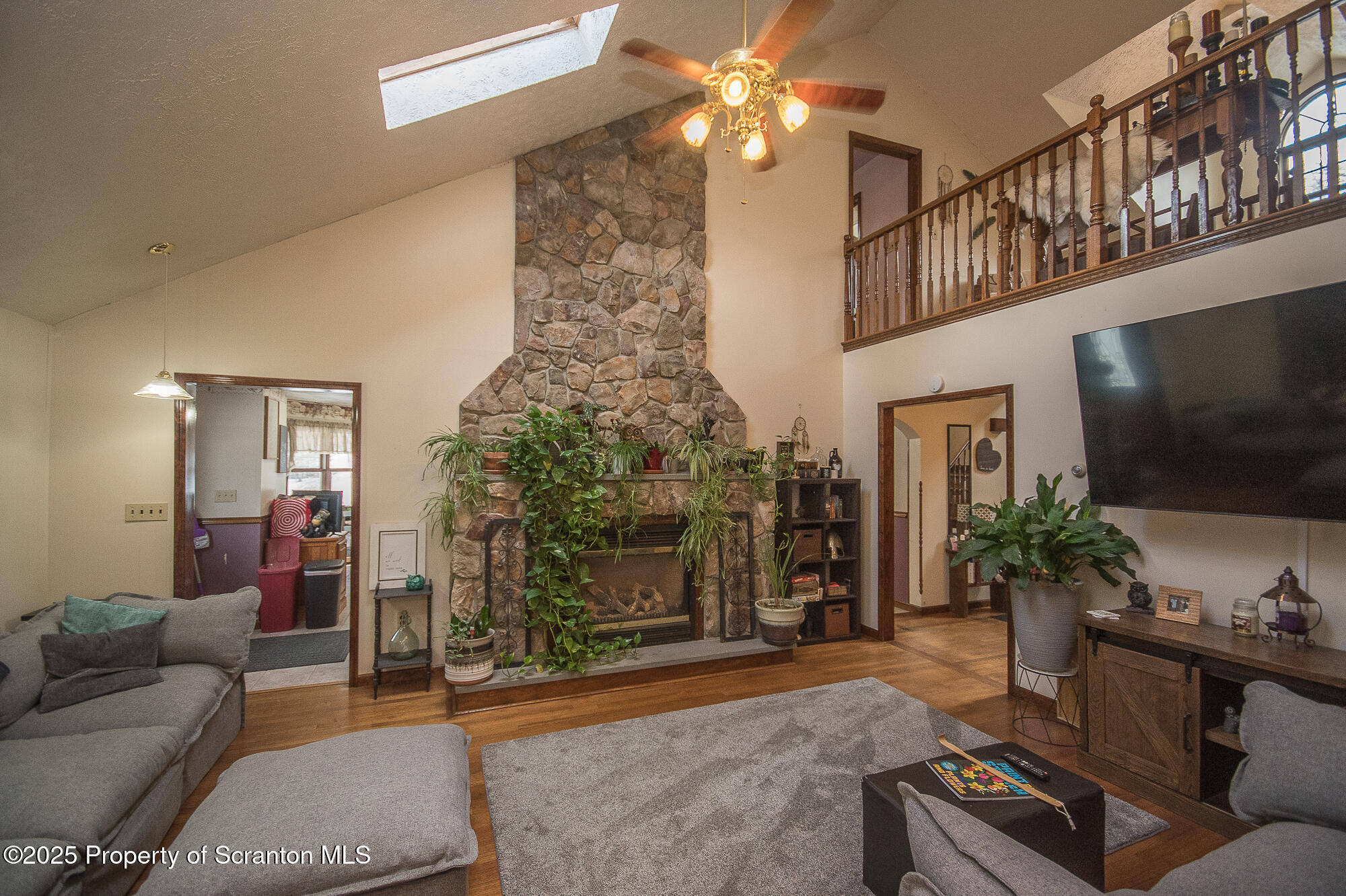 193 Flat Rock Road Forest City, PA 18421 - Photo 21 of 55 Great Room