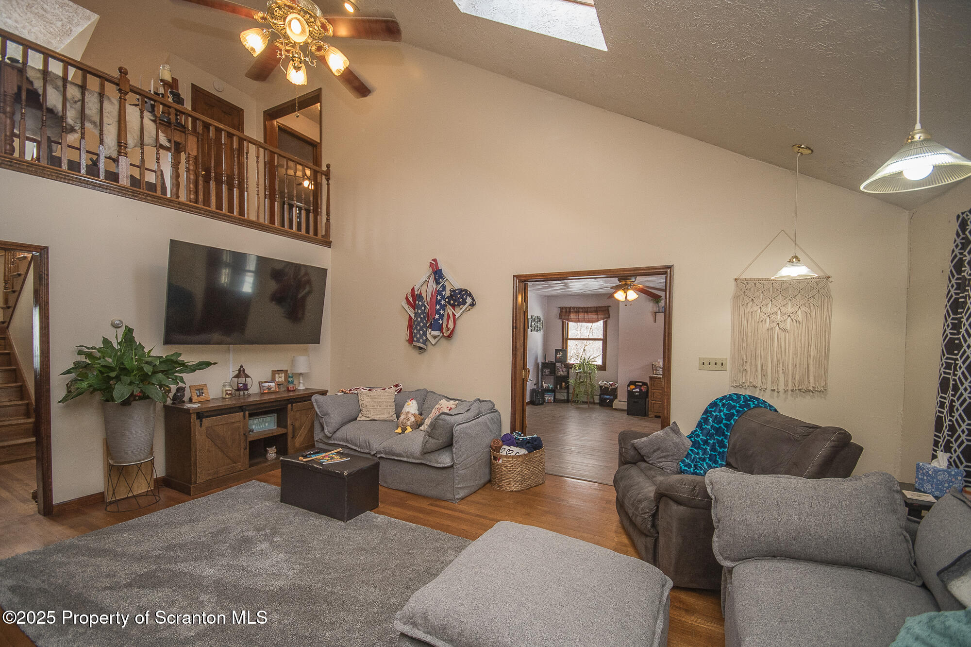 193 Flat Rock Road Forest City, PA 18421 - Photo 23 of 55 Great Room