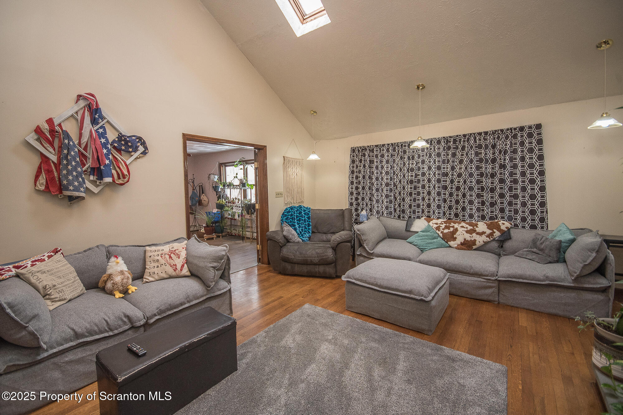193 Flat Rock Road Forest City, PA 18421 - Photo 24 of 55 Great Room