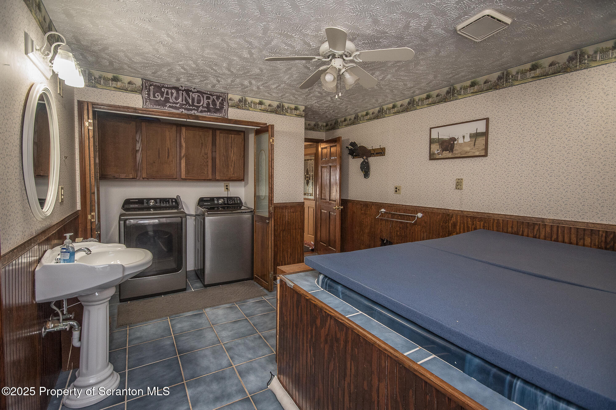 193 Flat Rock Road Forest City, PA 18421 - Photo 32 of 55 Laundry & bathroom
