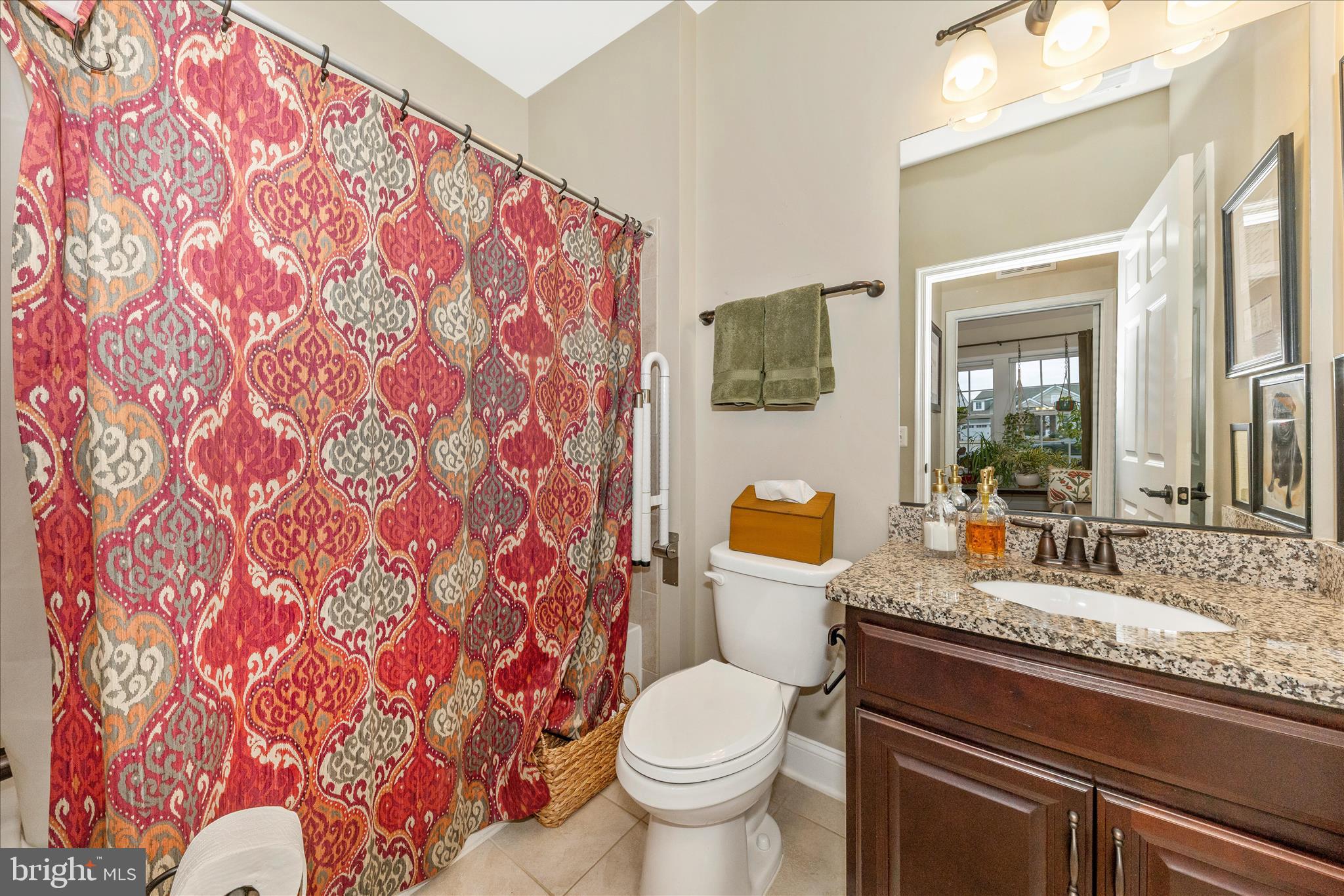 22010 Boneset Way Germantown, MD 20876 - Photo 5 of 75 Hall Bath