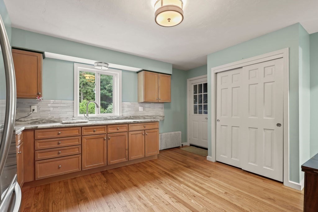 128 Converse Road Marion, MA 02738 - Photo 18 of 42