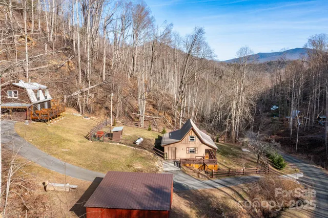 $480,000 | 1010 Melton Branch Road, Bakersville, NC 28705