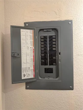 $146,500 | 1810 Northwest 23rd Boulevard, Unit 109, Gainesville, FL 32605