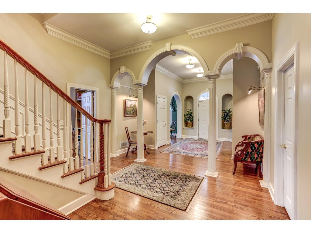 2505 Old Beach Road Orono, MN 55331 - Photo 2 of 24 Gallery Image 2
