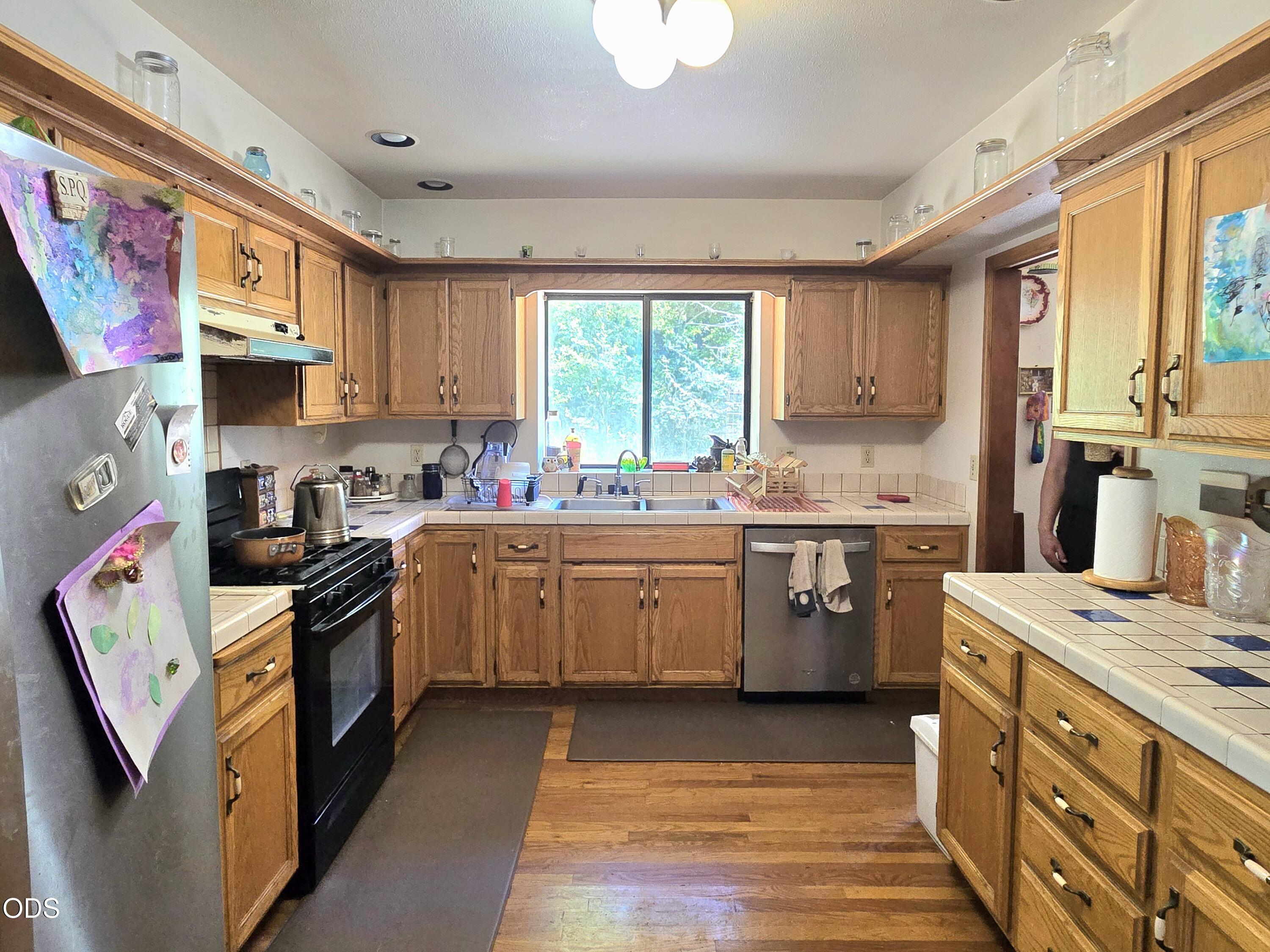 3901 Placer Road Wolf Creek, OR 97497 - Photo 18 of 52