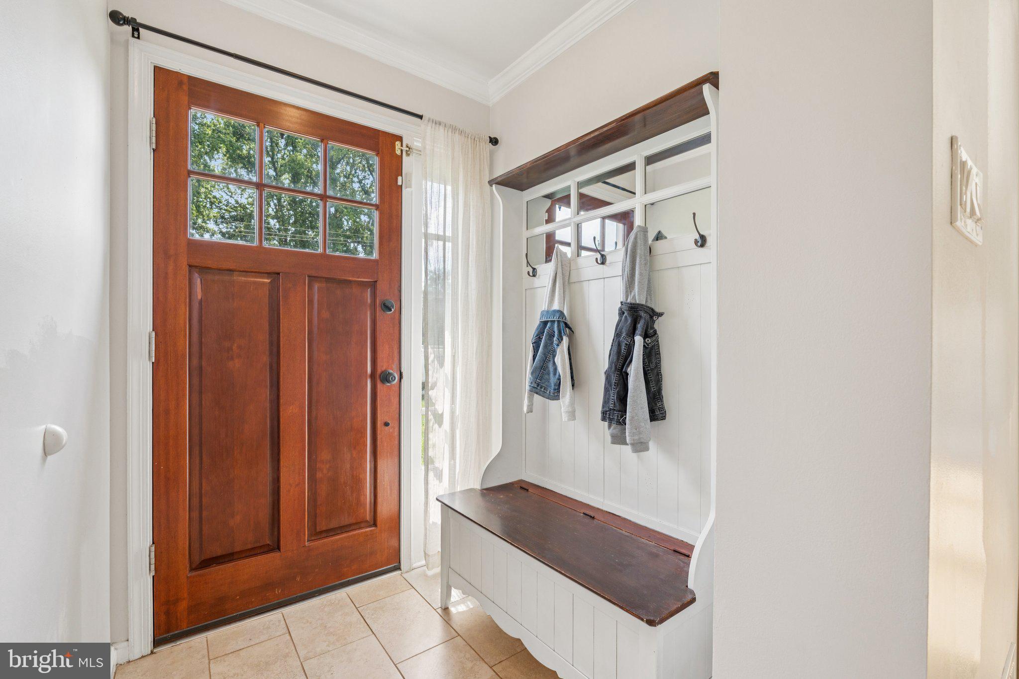 1502 Crestline Road Silver Spring, MD 20904 - Photo 4 of 39