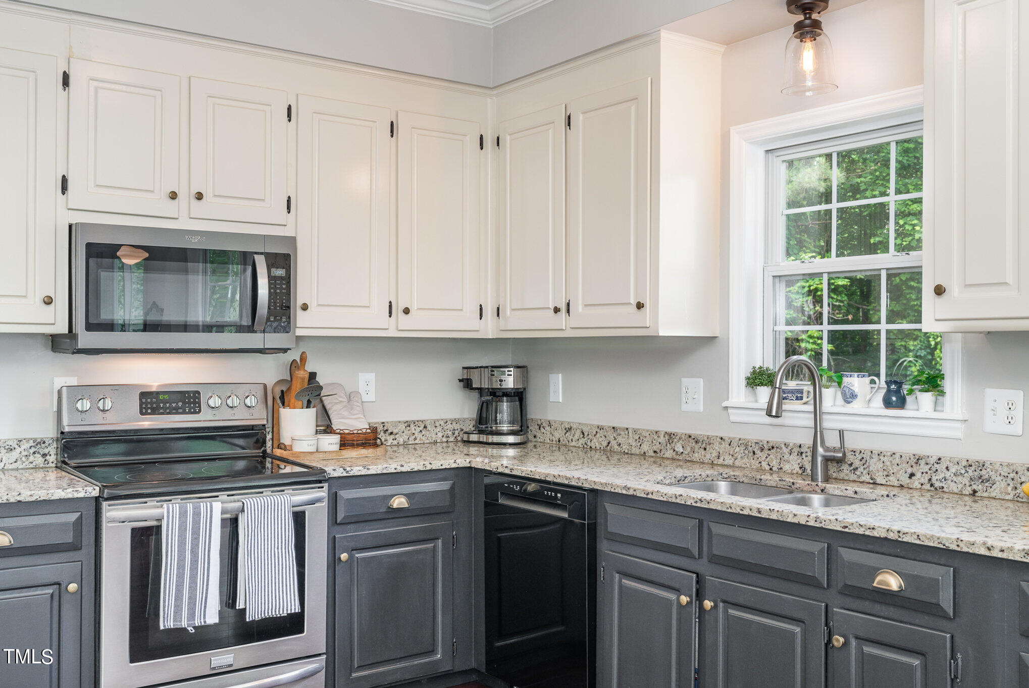 6911 Coventry Ridge Road Raleigh, NC 27616 - Photo 15 of 36 Kitchen Sink with Window