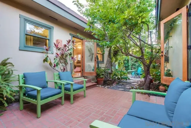 $2,625,000 | 438 Retaheim Way, La Jolla, CA 92037