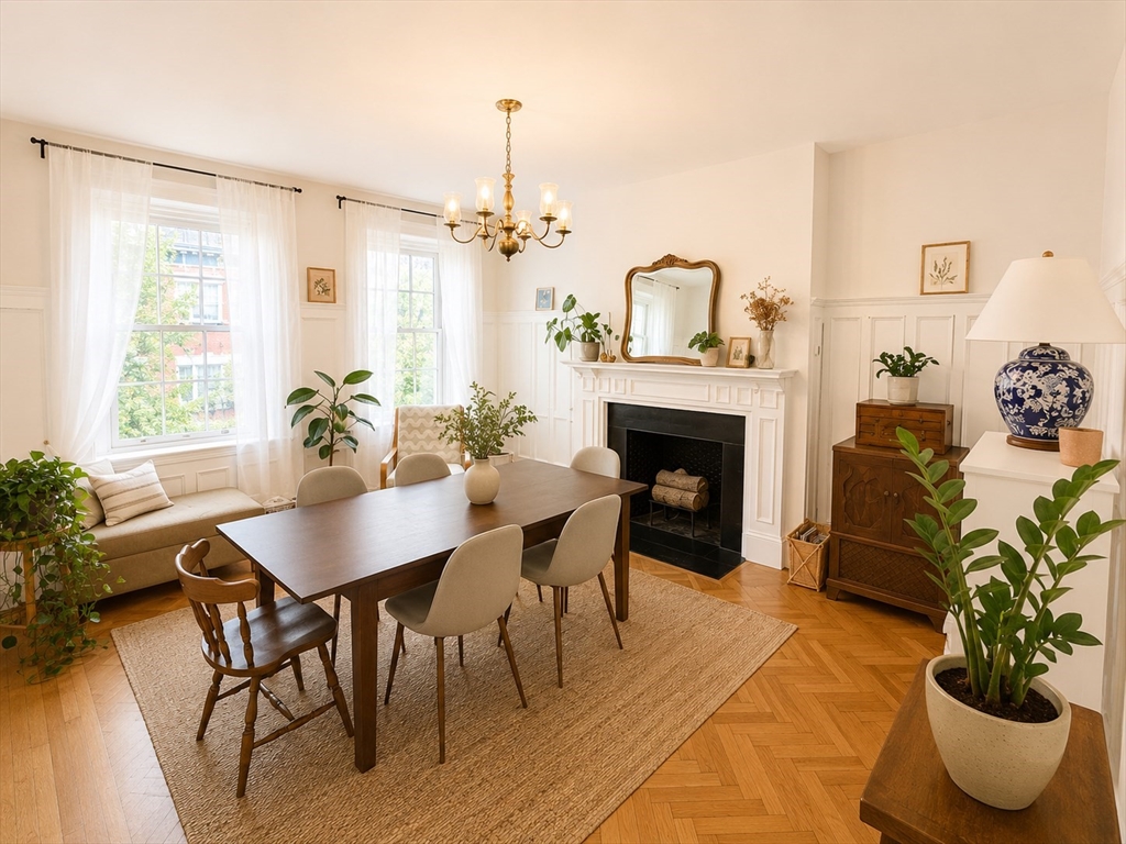 32 Claflin Road, Unit 2 Brookline, MA 02445 - Photo 5 of 25