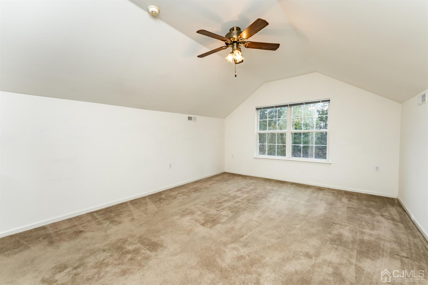 17 Mayfair Road Southampton, NJ 08088 - Photo 14 of 25 Gallery Image 14