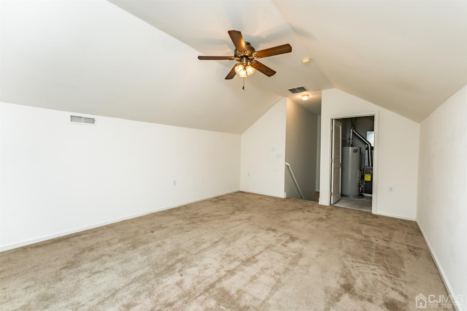 17 Mayfair Road Southampton, NJ 08088 - Photo 15 of 25 Gallery Image 15