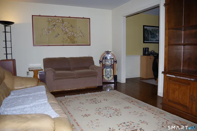 $579,900 | 11 Olympic Drive, Danbury, CT 06810