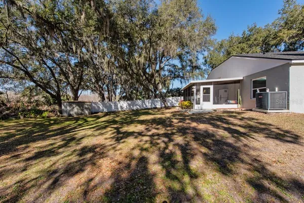 $419,000 | 1304 Gangplank Drive, Valrico, FL 33594