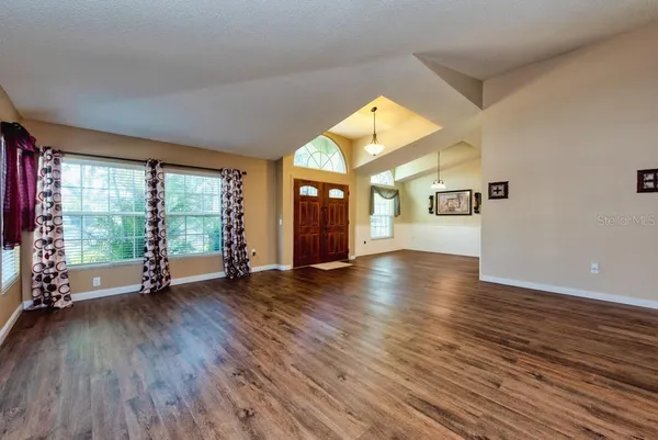 $419,000 | 1304 Gangplank Drive, Valrico, FL 33594