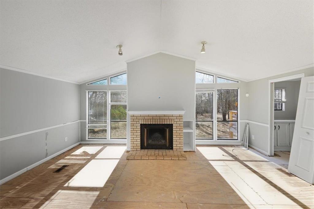 2415 Hi Roc Road Northeast Conyers, GA 30012 - Photo 12 of 29