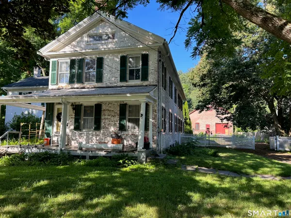 $325,000 | 373 Main Street, New Hartford, CT 06061