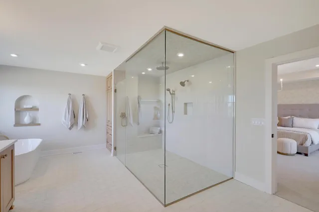 $2,100,000 | 3695 William Way, Independence, MN 55359