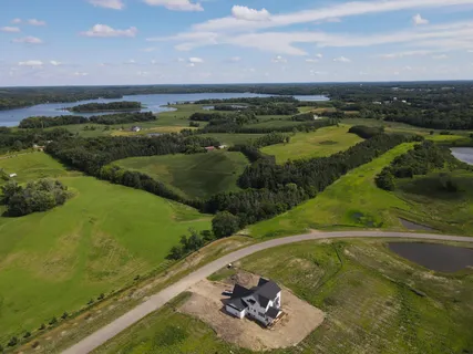 $2,100,000 | 3695 William Way, Independence, MN 55359