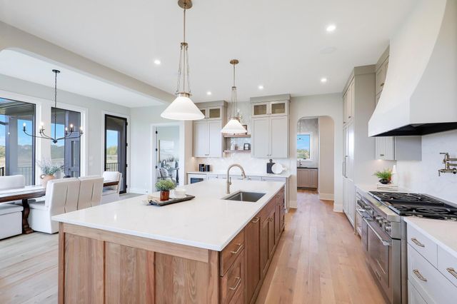 $2,100,000 | 3695 William Way, Independence, MN 55359