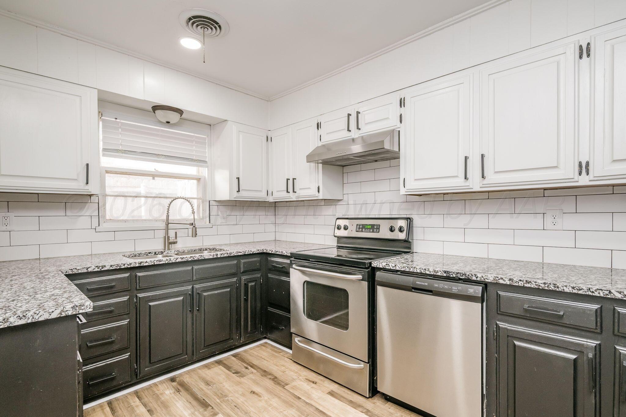 4302 Summit Circle Amarillo, TX 79109 - Photo 1 of 21 4302 Summit Cir 06