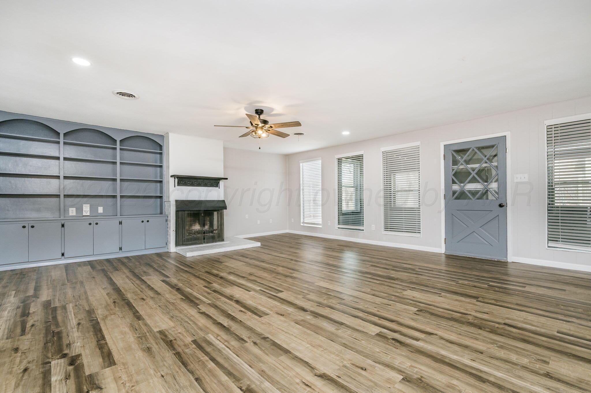 4302 Summit Circle Amarillo, TX 79109 - Photo 7 of 21 4302 Summit Cir 09