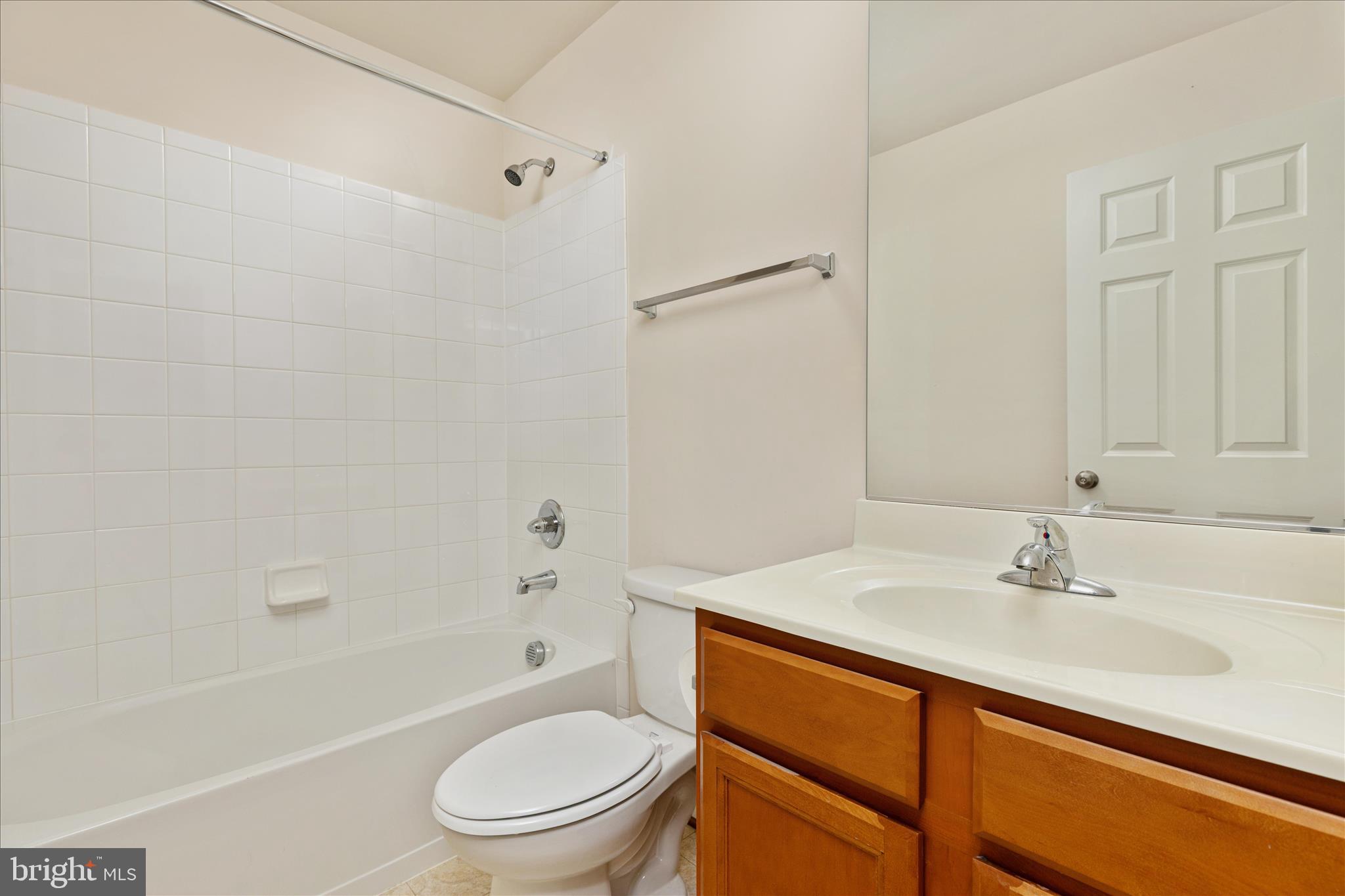 109 Splendor Garden Way Stephenson, VA 22656 - Photo 26 of 58 2nd Bath
