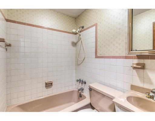 7 Sherwood Road Reading, MA 01867 - Photo 20 of 28 Gallery Image 20