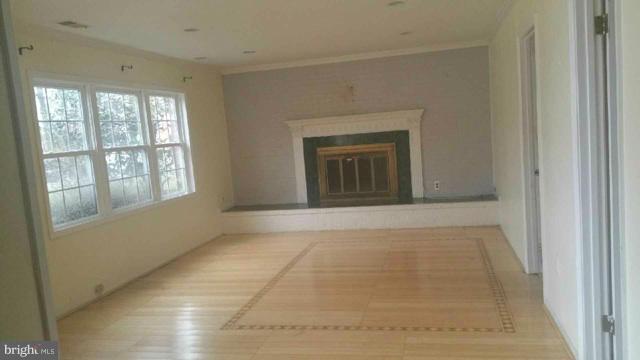 2204 Victor Court Silver Spring, MD 20906 - Photo 4 of 18 Family Room