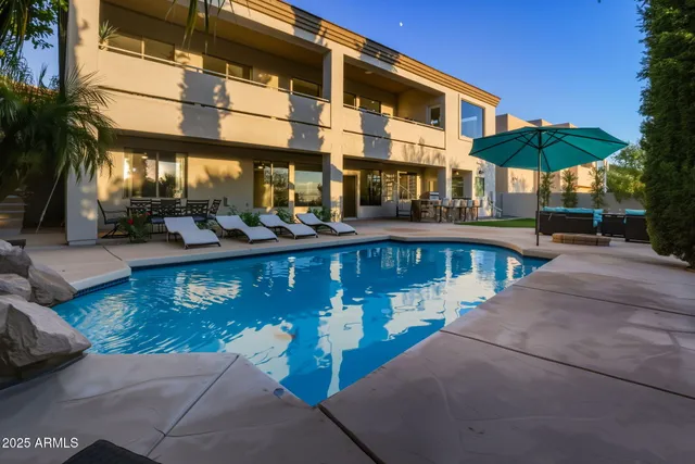 $1,150,000 | 18422 North 14th Street, Phoenix, AZ 85022