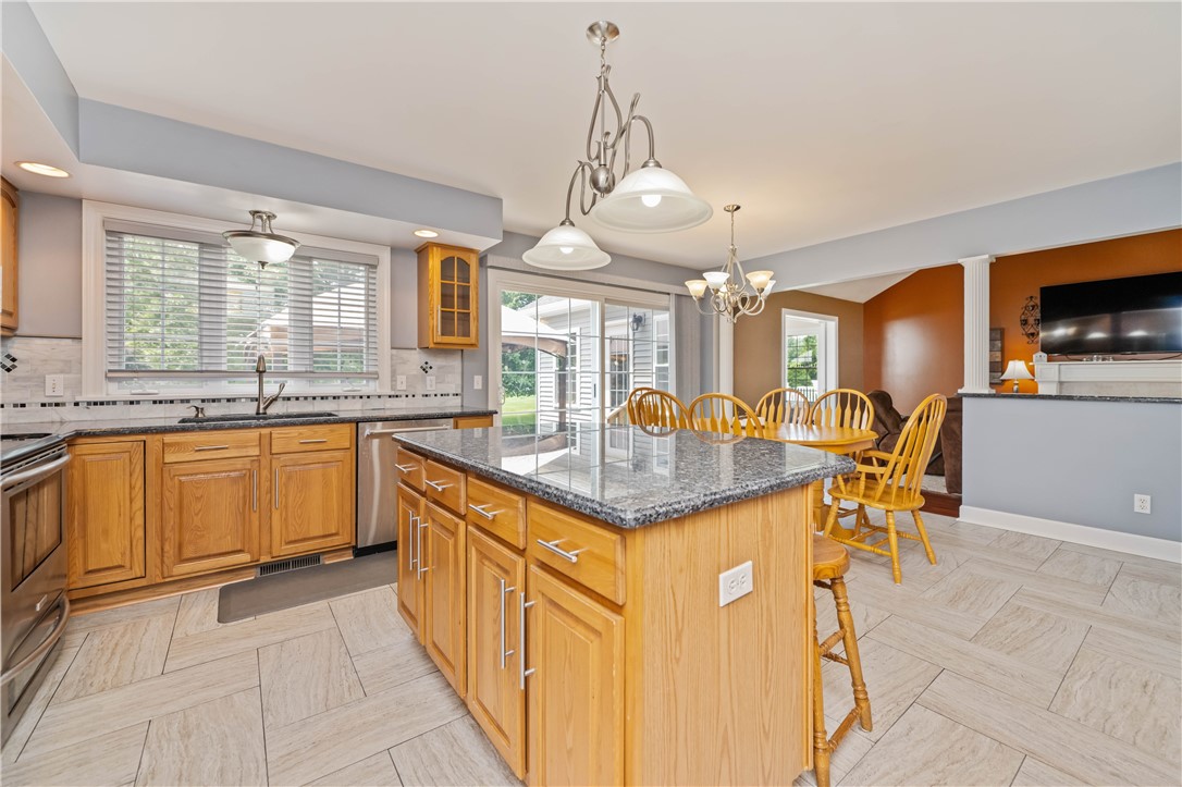 203 Torrey Pine Drive Greece, NY 14612 - Photo 24 of 48