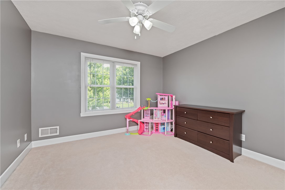 203 Torrey Pine Drive Greece, NY 14612 - Photo 38 of 48