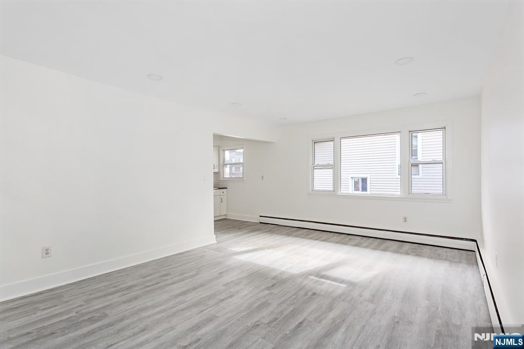 86 Chestnut Street, Unit 3 Rutherford, NJ 07070 - Photo 13 of 20