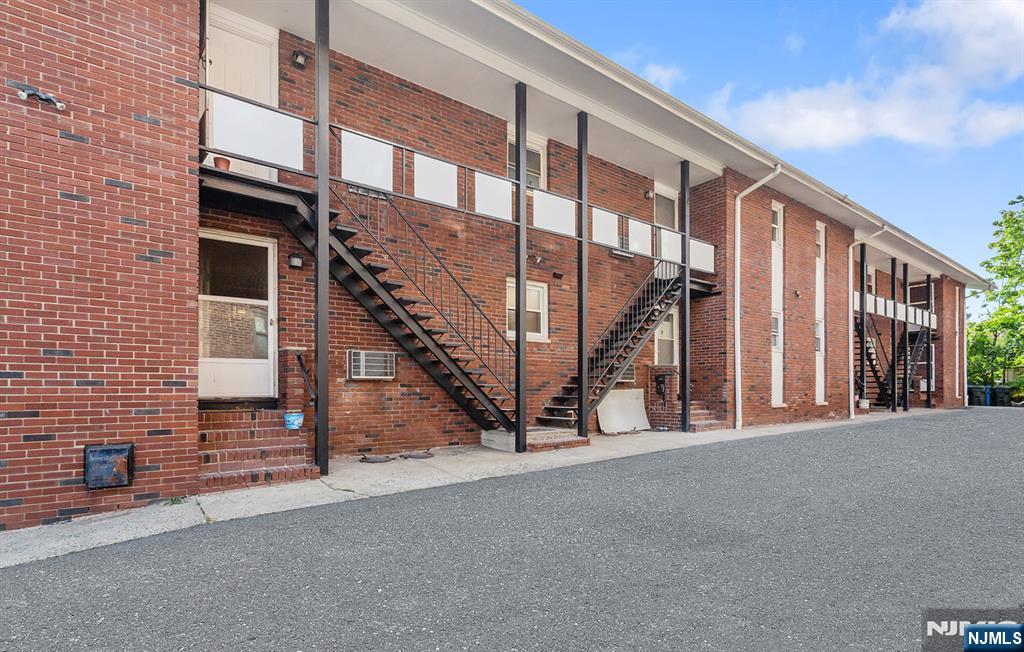 86 Chestnut Street, Unit 3 Rutherford, NJ 07070 - Photo 17 of 20