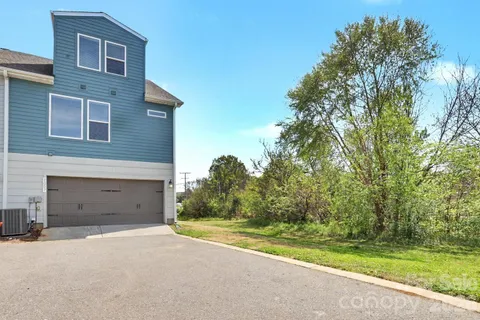 $495,000 | 2007 Statesville Avenue, Charlotte, NC 28206